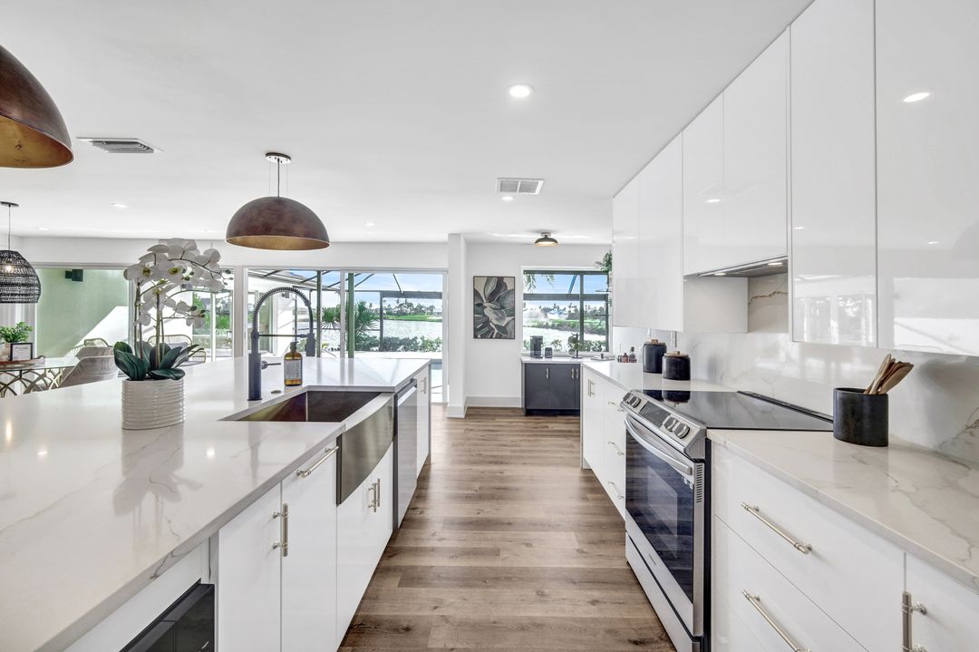 1475 Sand Castle Rd, Sanibel, FL 33957