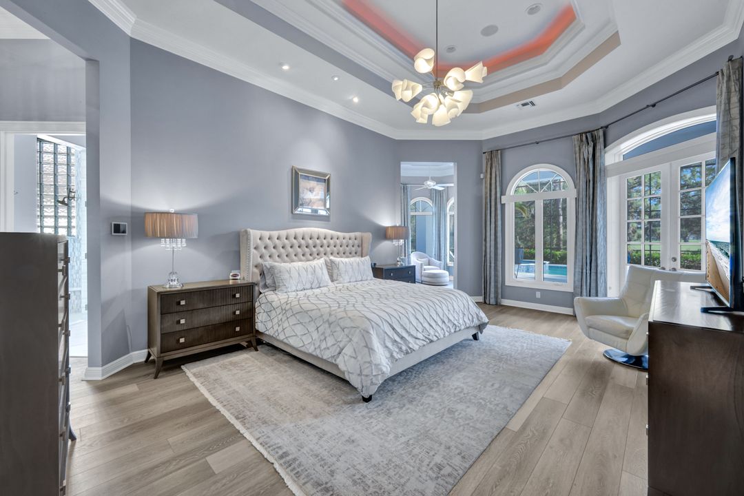 253 Cheshire Way, Naples, FL 34110