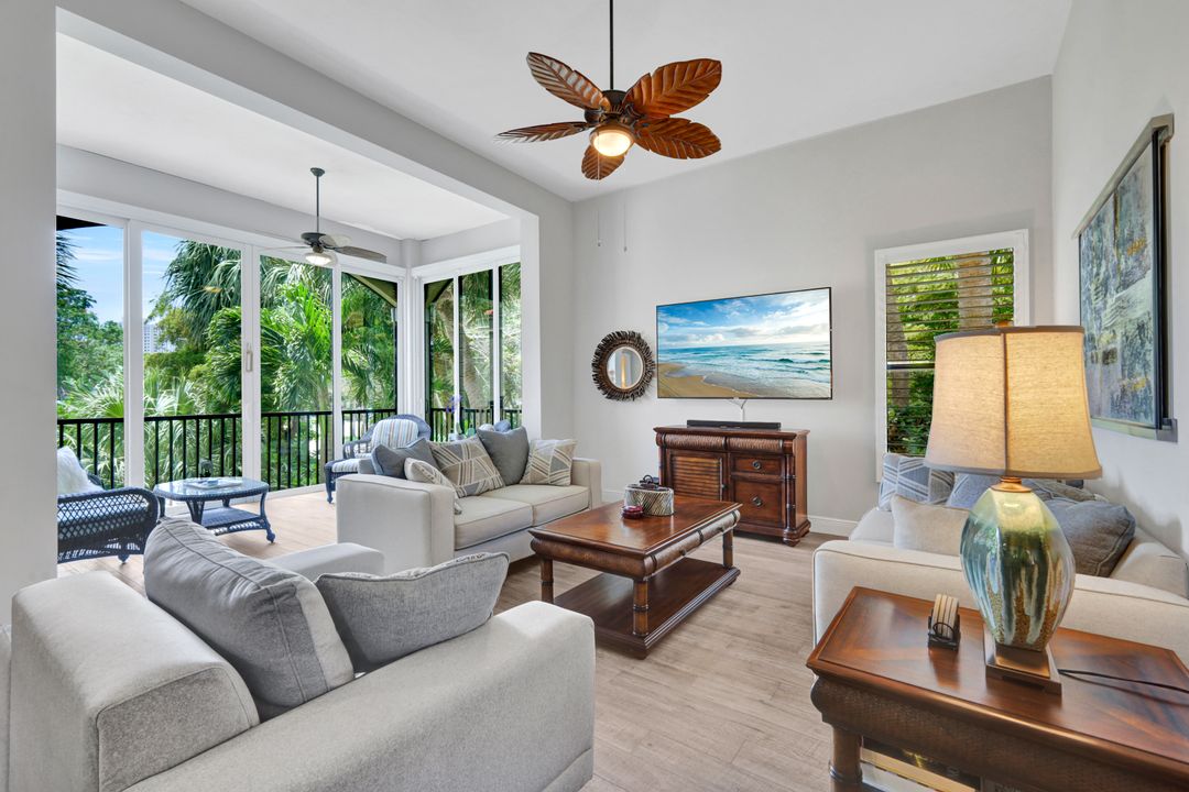 7056 Pelican Bay Blvd #201, Naples, FL 34108