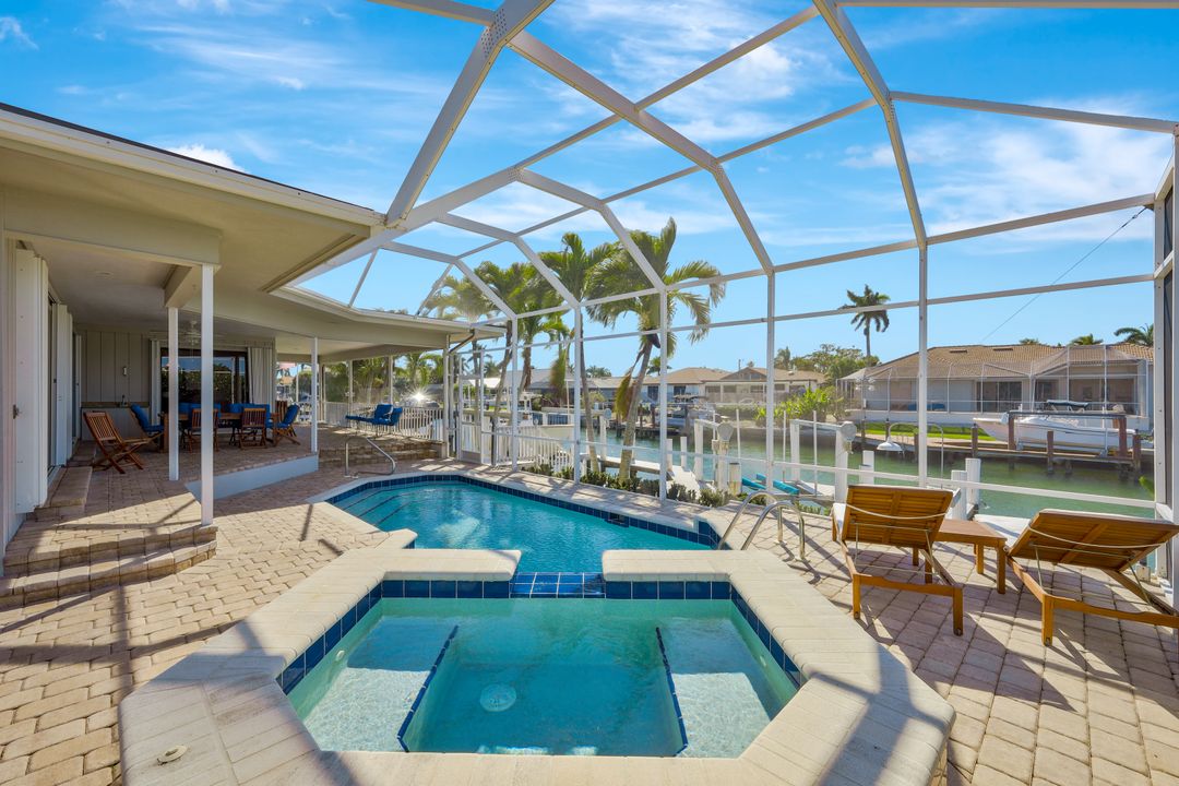 230 Windbrook Ct, Marco Island, FL 34145