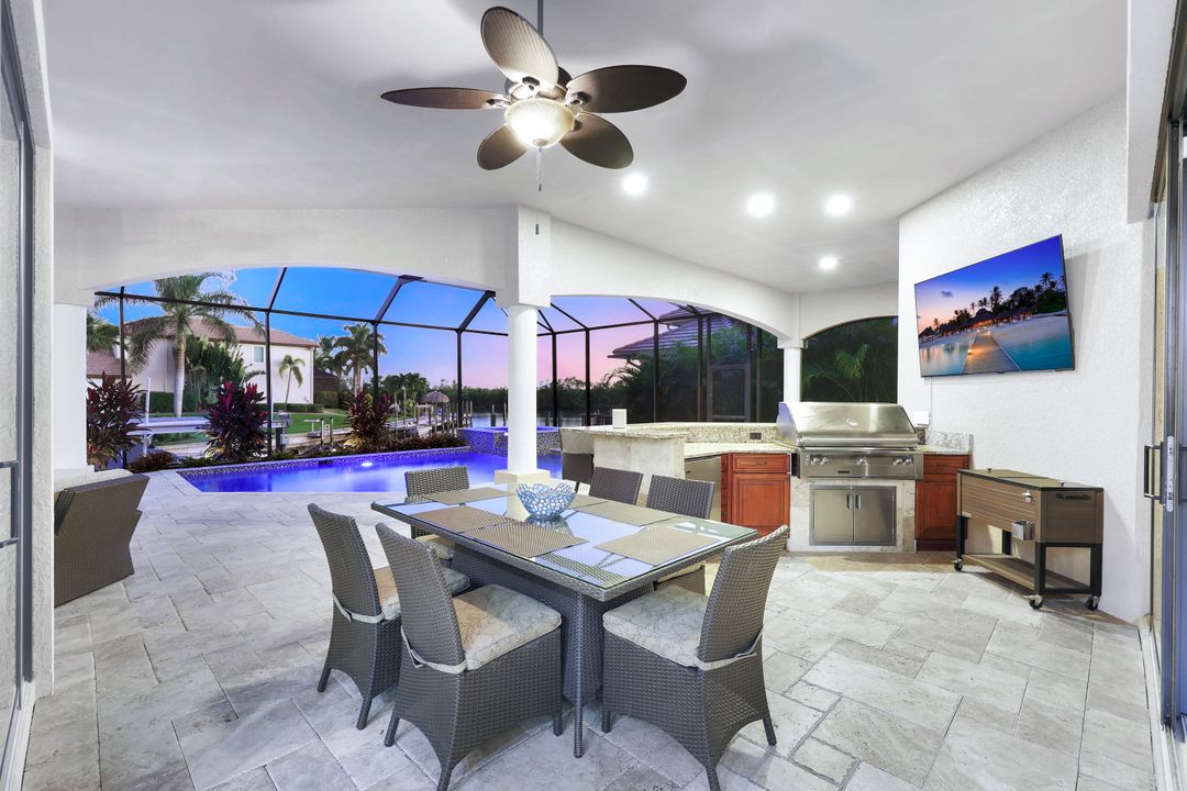 5858 Harbour Preserve Cir, Cape Coral, FL 33914