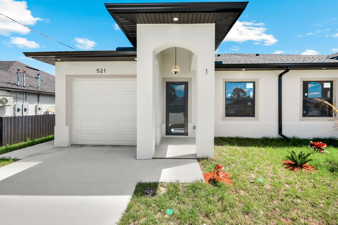 521 Lillon Ave S, Lehigh Acres, FL 33974
