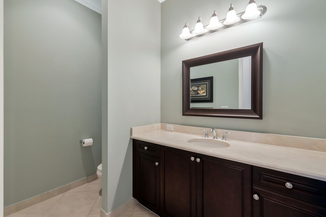 3384 Atlantic Cir, Naples, FL 34119