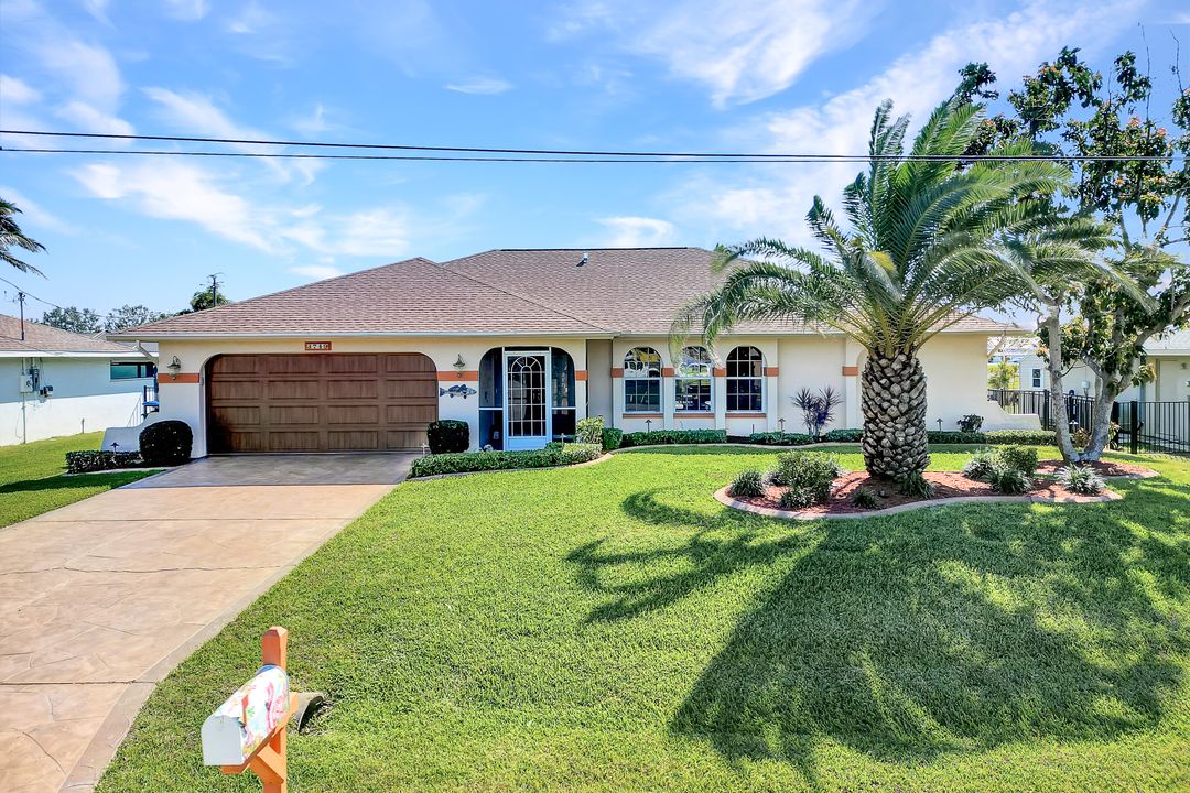 3749 SW 2nd Ave, Cape Coral, FL 33914