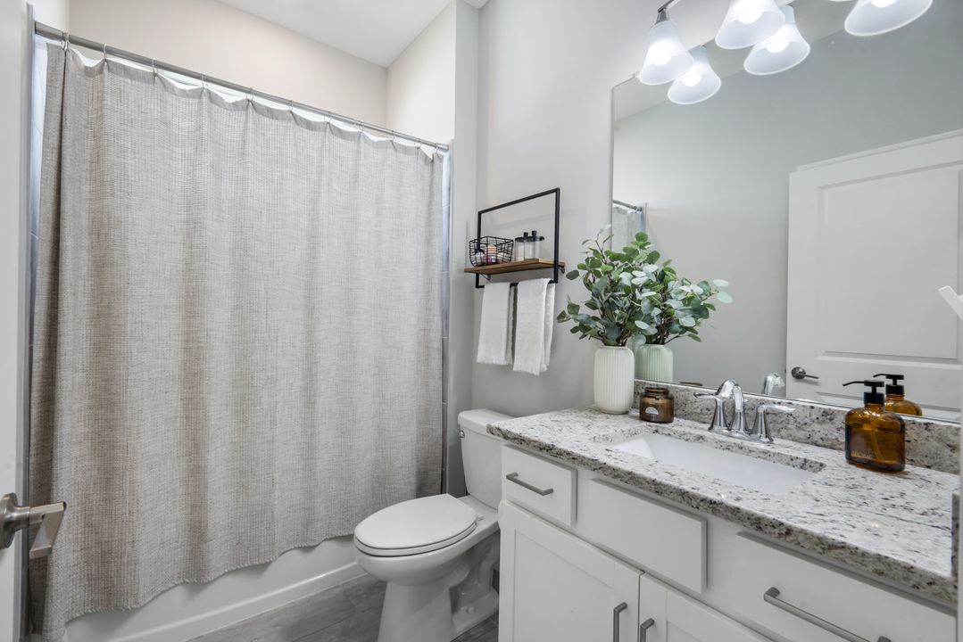 11591 Canopy Loop, Miromar Lakes, FL 33913