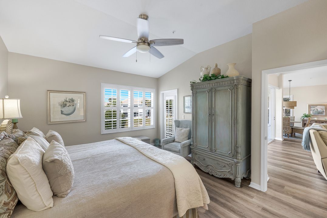 6879 Redbay Park Rd #203, Naples, FL 34109