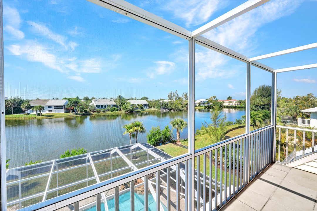 9007 Mockingbird Dr, Sanibel, FL 33957
