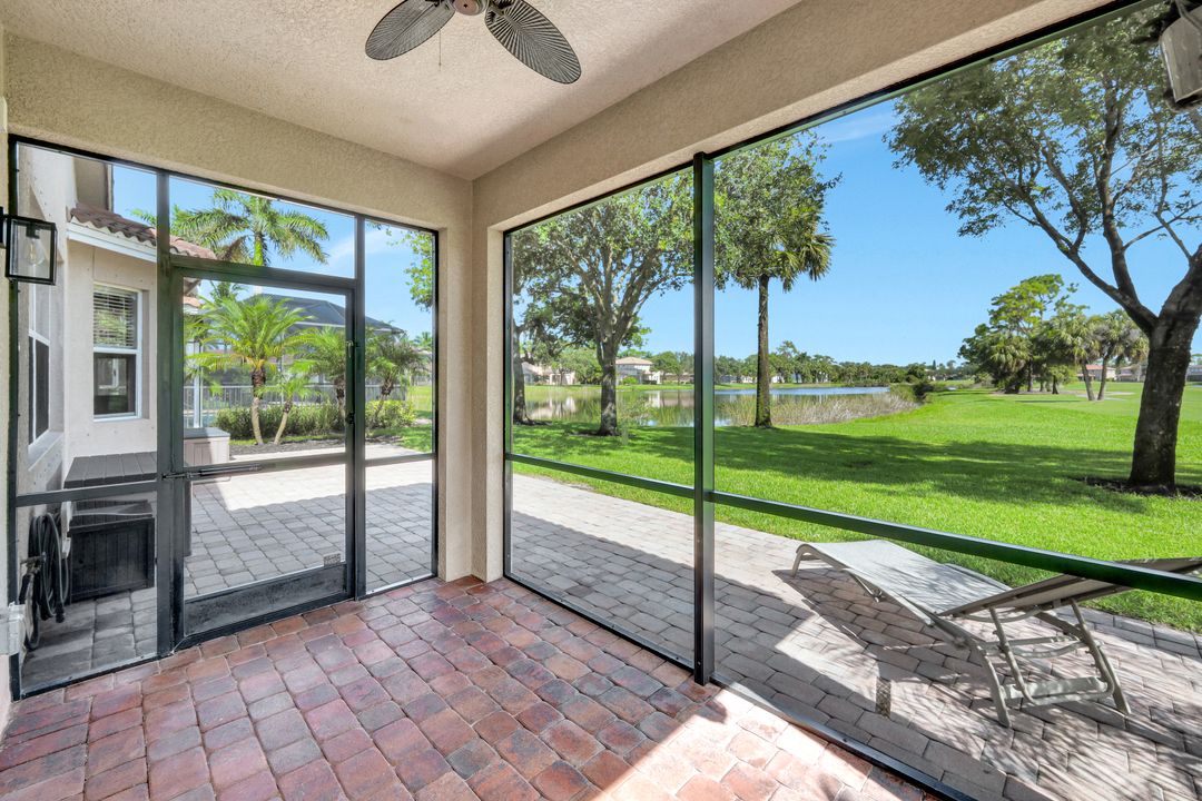 1574 Double Eagle Trail, Naples, FL 34120