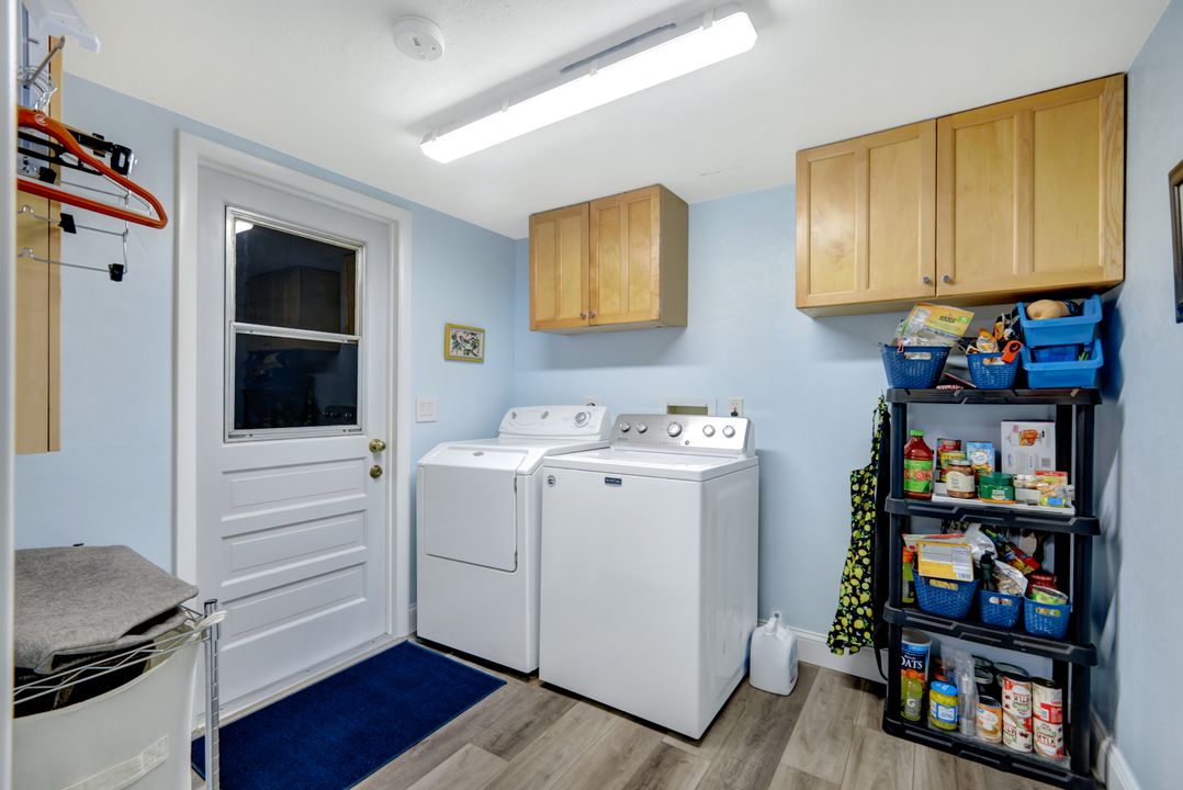 4117 SE 1st Pl, Cape Coral, FL 33904