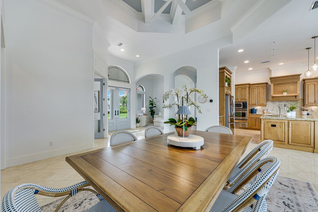 1148 Lamplighter Ct, Marco Island, FL 34145