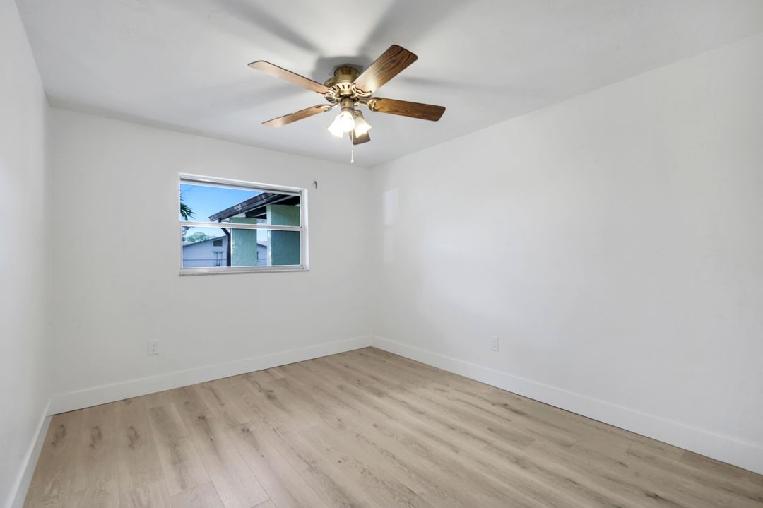 6302 Hofstra Ct W, Fort Myers, FL 33919