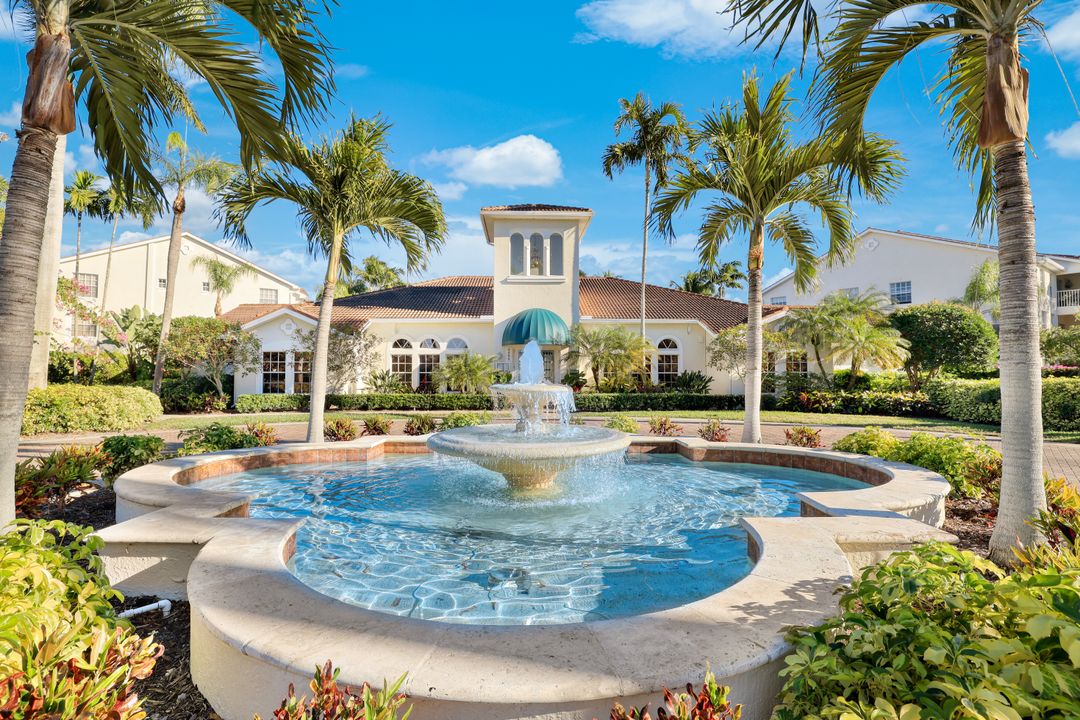 4610 St Croix Ln #1027, Naples, FL 34109