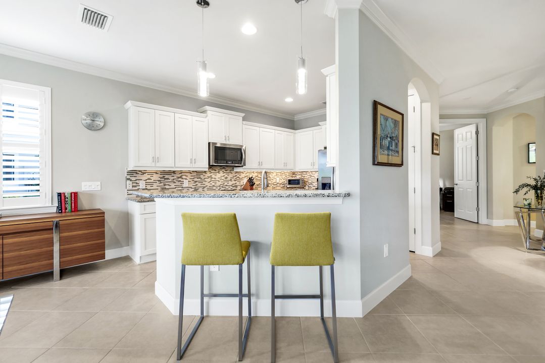 12045 Covent Garden Ct #2101, Naples, FL 34120