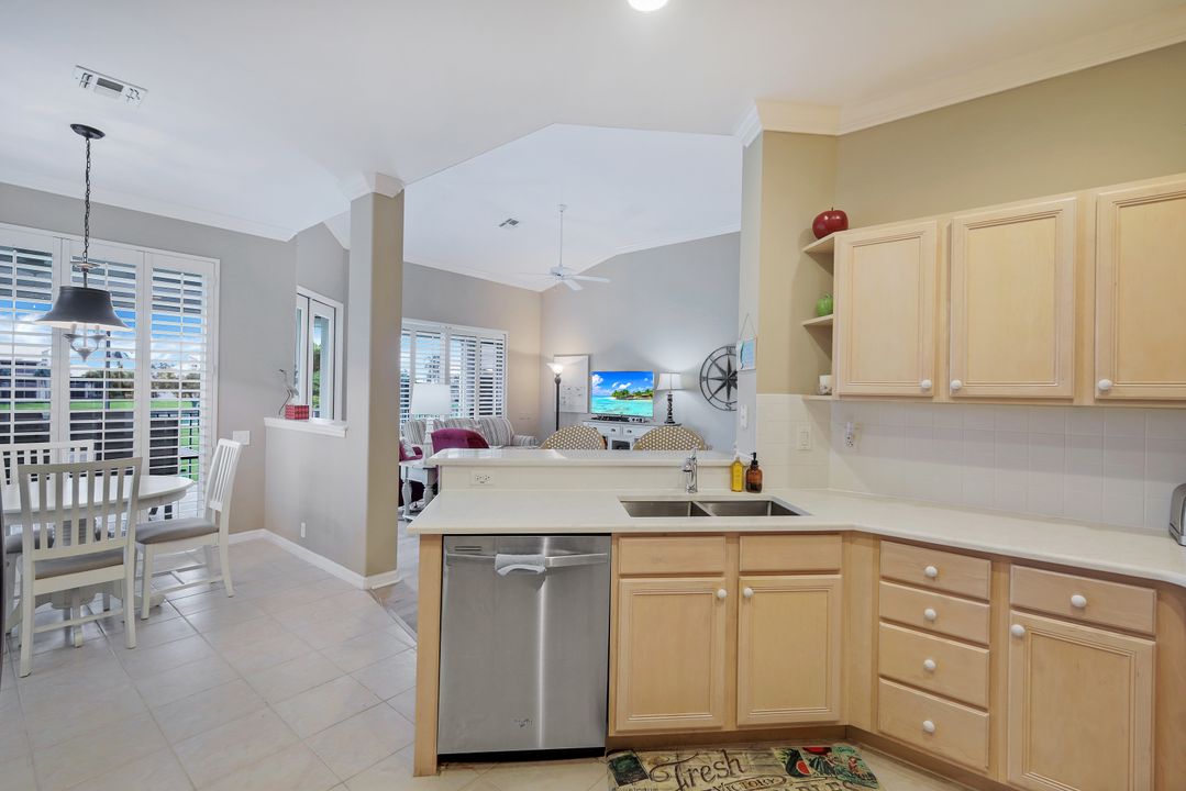 9191 Bayberry Bend #201, Fort Myers, FL 33908
