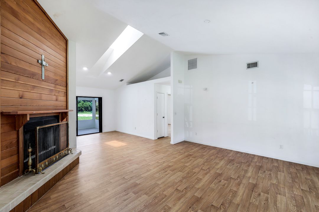 1961 Krape Rd, Naples, FL 34120