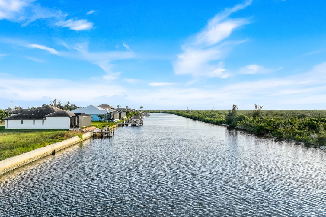 2804 NW 46th Ave, Cape Coral, FL 33993