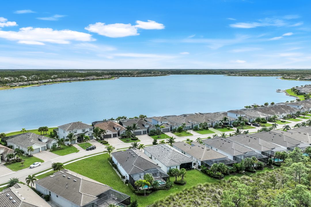 14457 Blue Bay Cir, Miromar Lakes, FL 33913