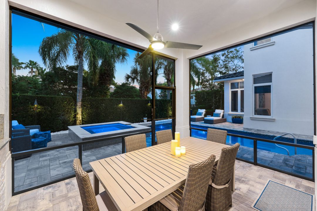 2106 Modena Ct, Naples, FL 34105