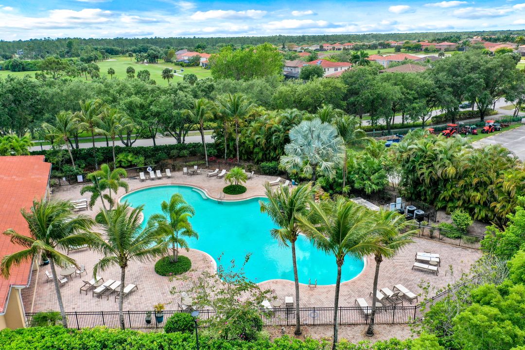 1574 Double Eagle Trail, Naples, FL 34120