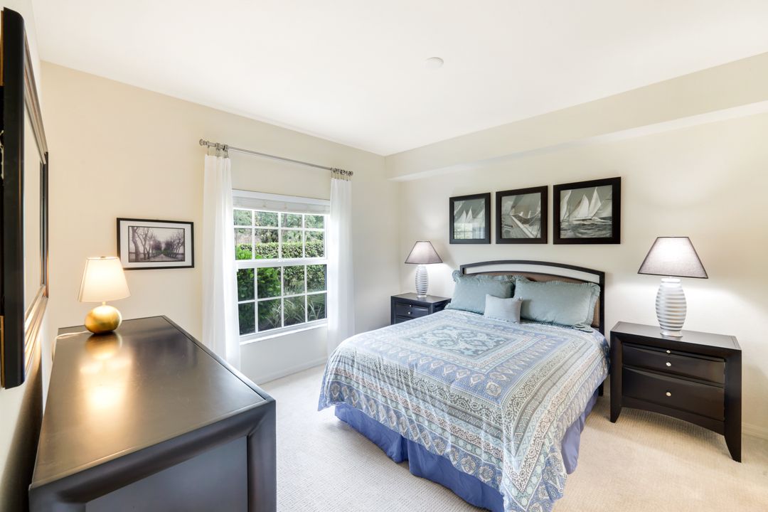 4455 Botanical Pl Cir #103, Naples, FL 34112