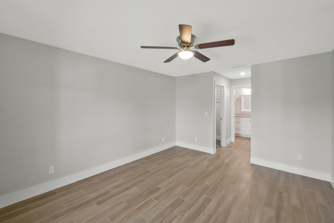 2806 22nd St SW, Lehigh Acres, FL 33976