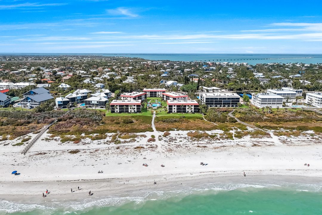 671 E Gulf Dr #1B3, Sanibel, FL 33957
