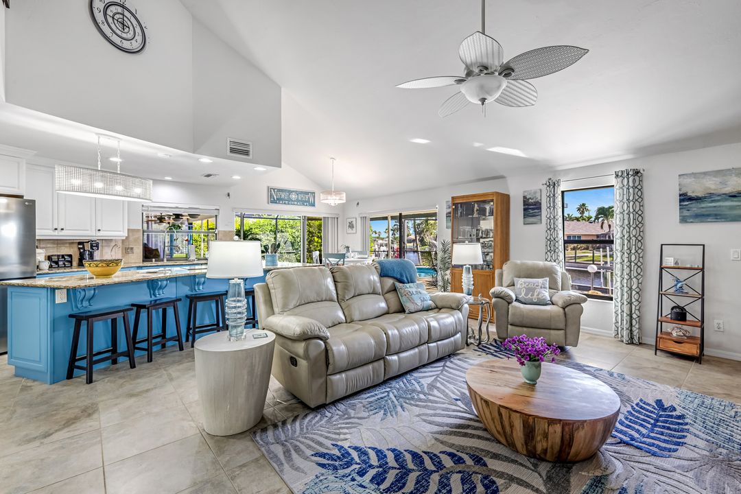 2617 SE 23rd Ave, Cape Coral, FL 33904