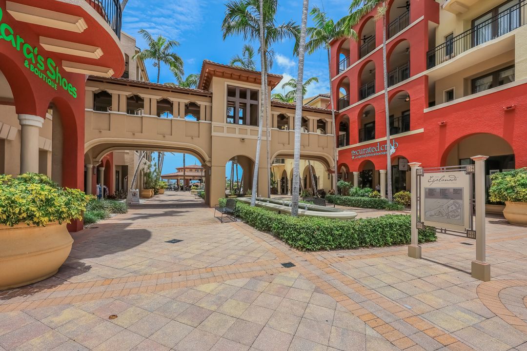 620 Rockport Ct, Marco Island, FL 34145