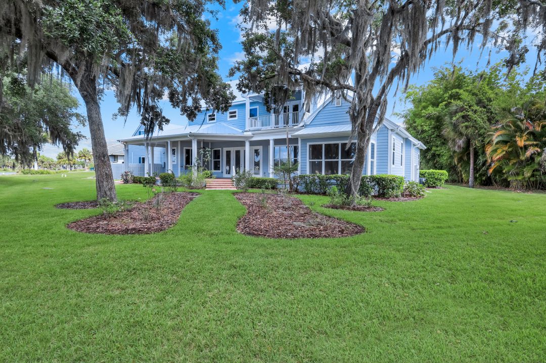 16470 Oakview Cir, Alva, FL 33920