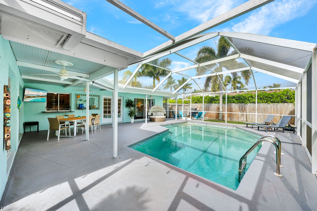 122 Palm River Blvd, Naples, FL 34110