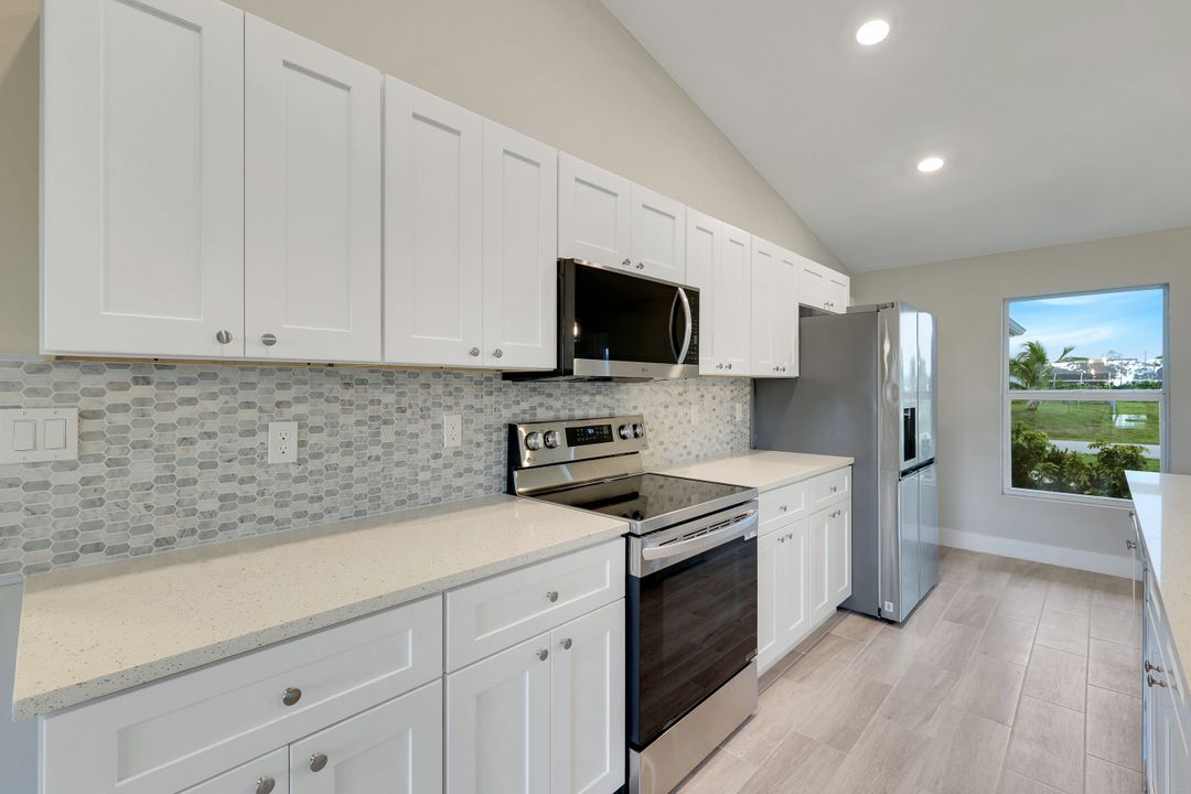 4408 NE 21st Pl, Cape Coral, FL 33909