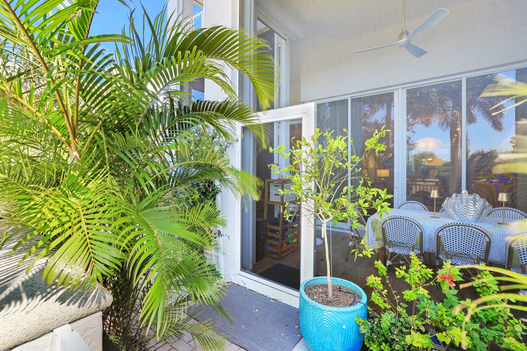 6849 Grenadier Blvd #105, Naples, FL 34108