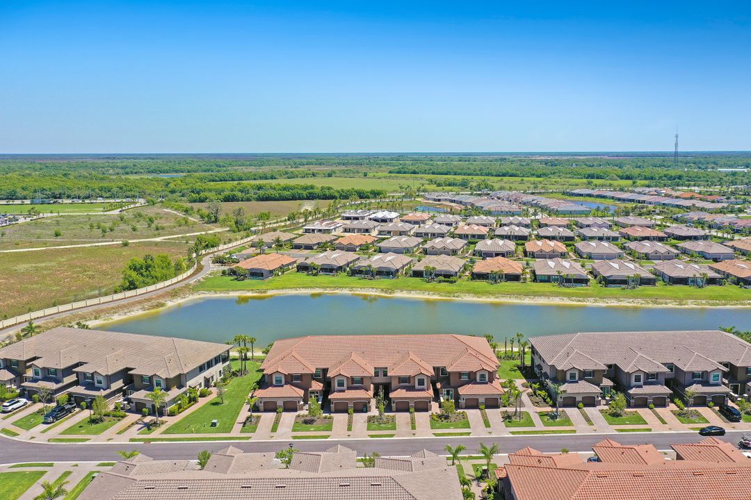 15248 Zeno Wy #204, Naples, FL 34114