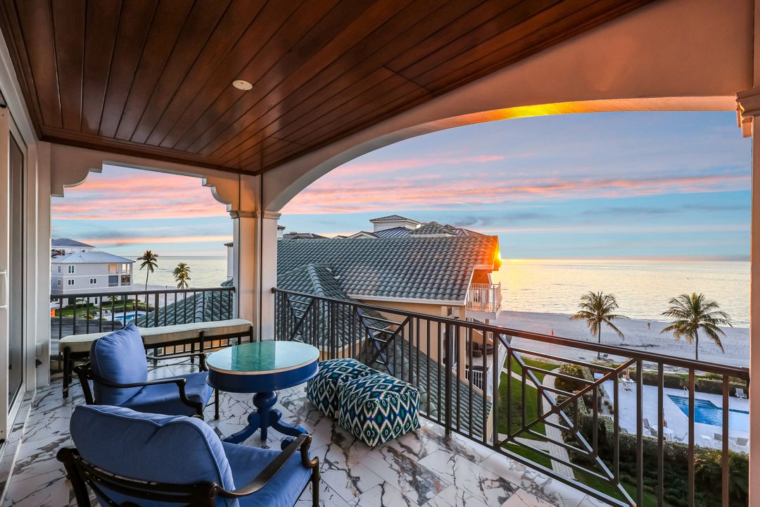 103 Guadeloupe Ln, Bonita Springs, FL 34134