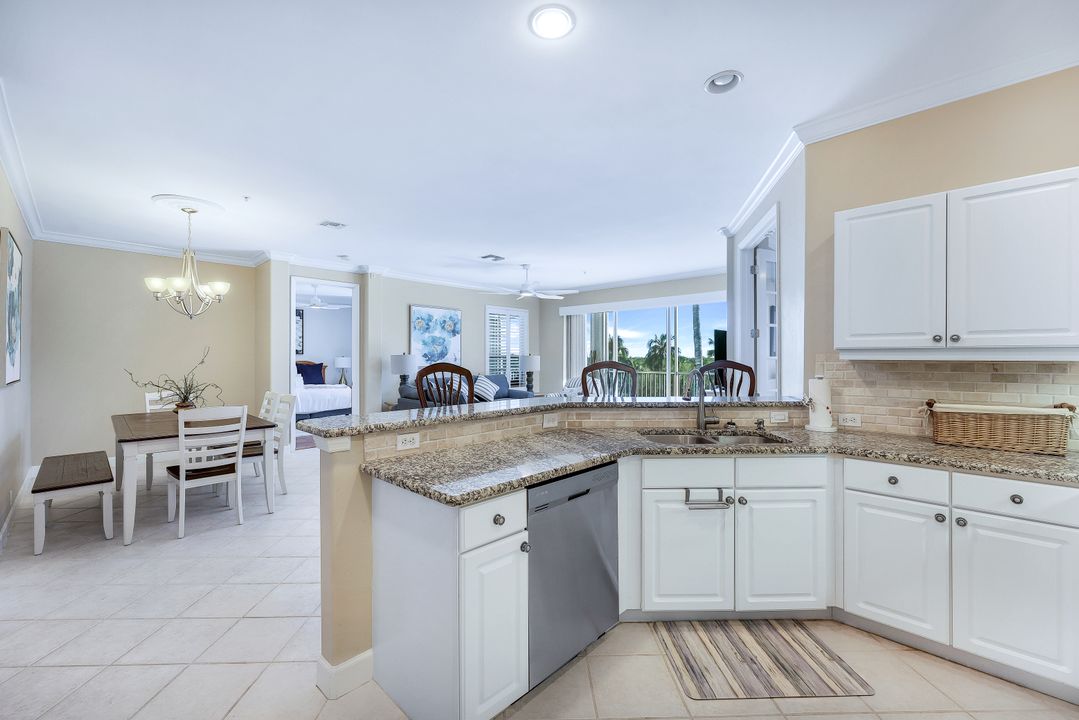 9121 Southmont Cove #102, Fort Myers, FL 33908