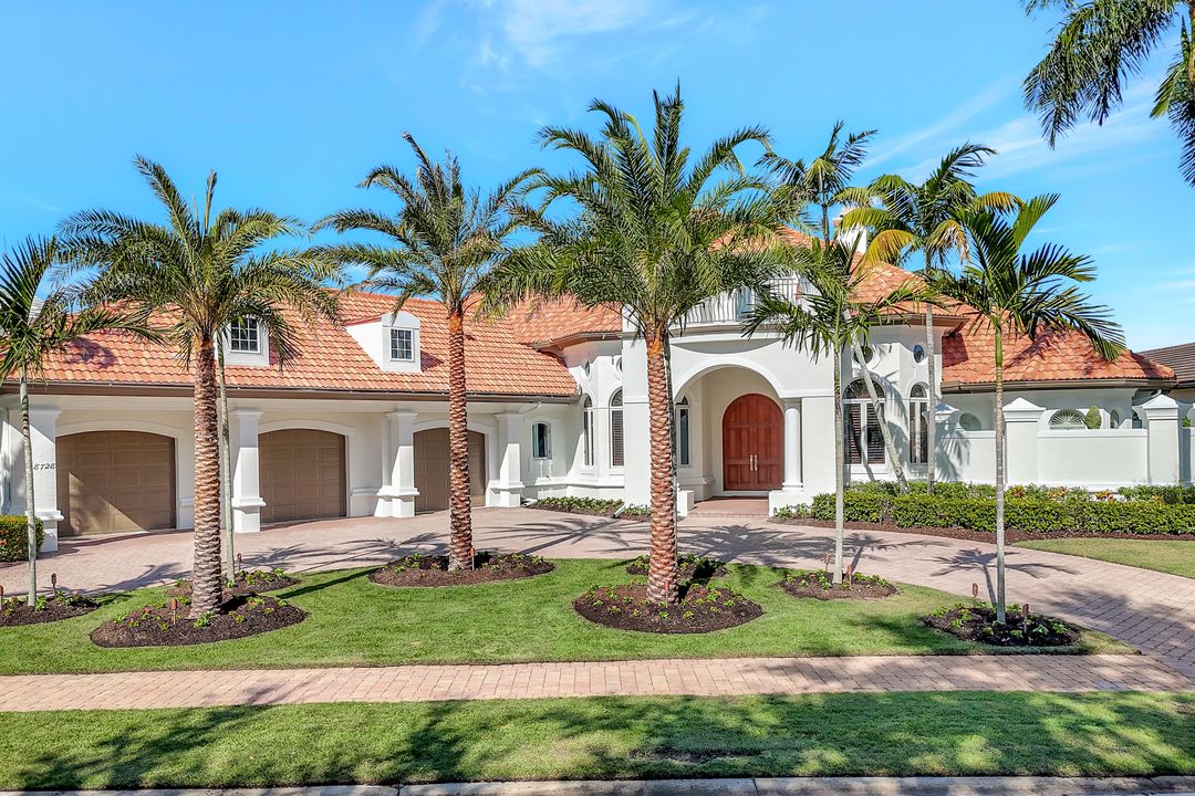 8728 Purslane Dr, Naples, FL 34109