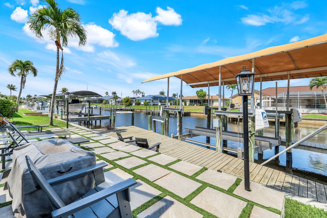 3347 19th Ave SE, Cape Coral, FL 33904