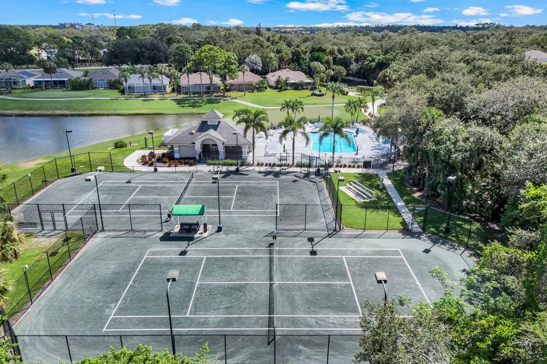 21139 Winterberry Way, Estero, FL 33928