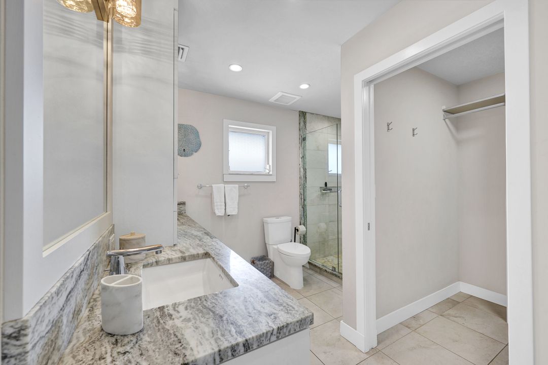 2140 Shad Ct, Naples, FL 34102