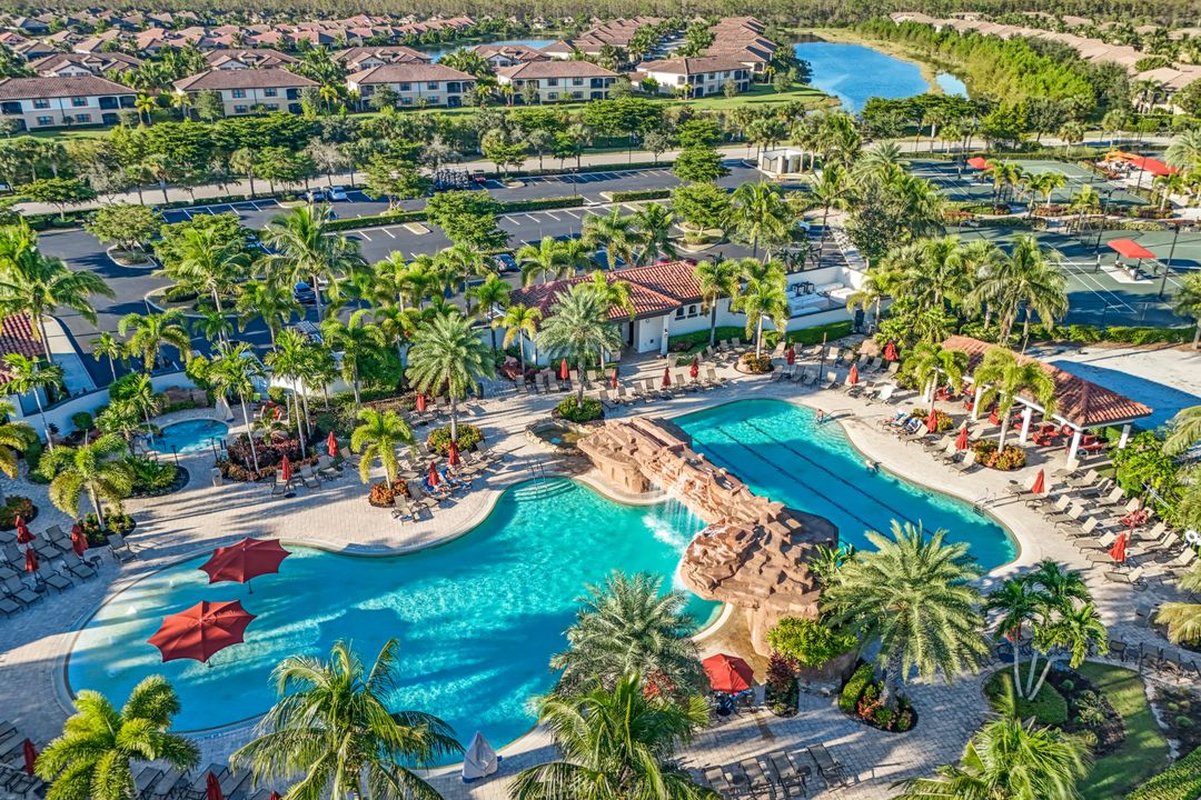 28126 Edenderry Ct, Bonita Springs, FL 34135