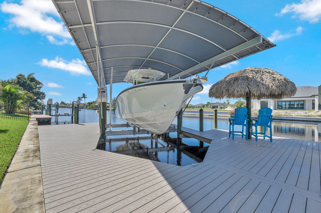 718 NW 36th Ave, Cape Coral, FL 33993