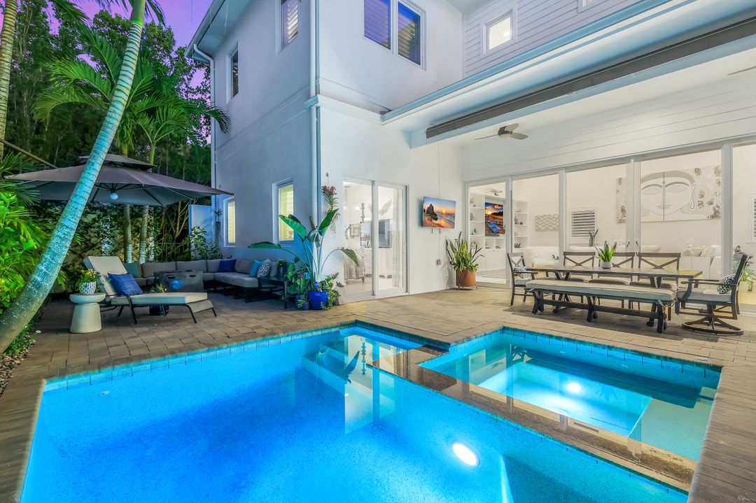 9161 Mercato Way, Naples, FL 34108