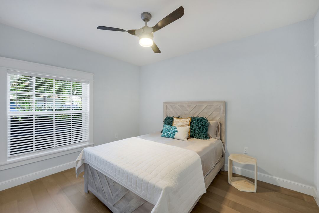 6355 Lexington Ct #102, Naples, FL 34110