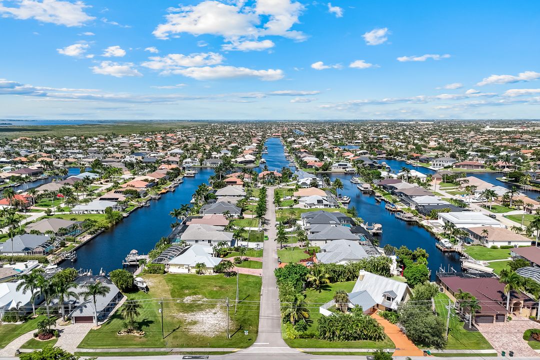 4130 SW 28th Ave, Cape Coral, FL 33914