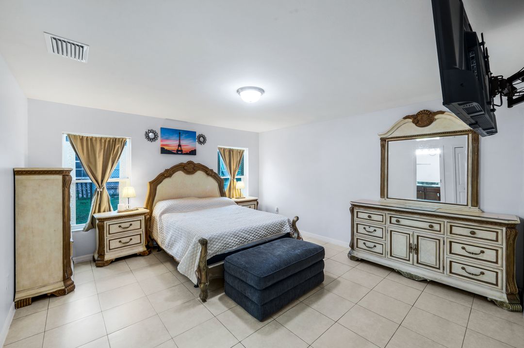 749 Chemstrand St E, Lehigh Acres, FL 33974