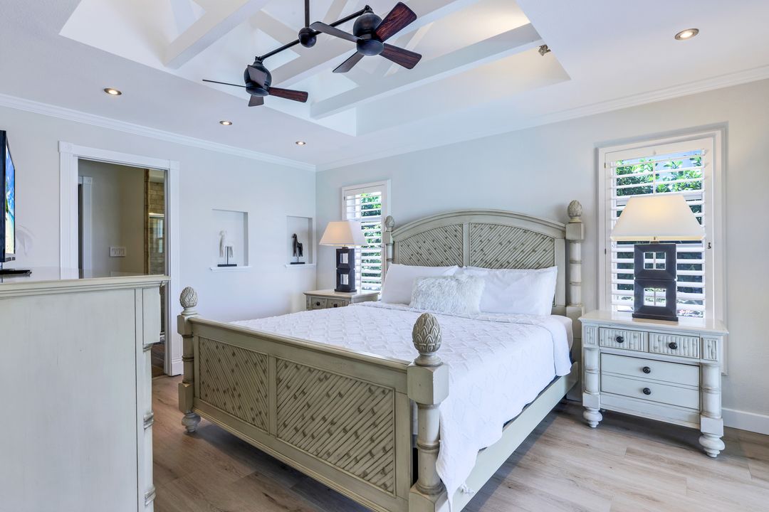 5205 Savoy Ct, Cape Coral, FL 33904