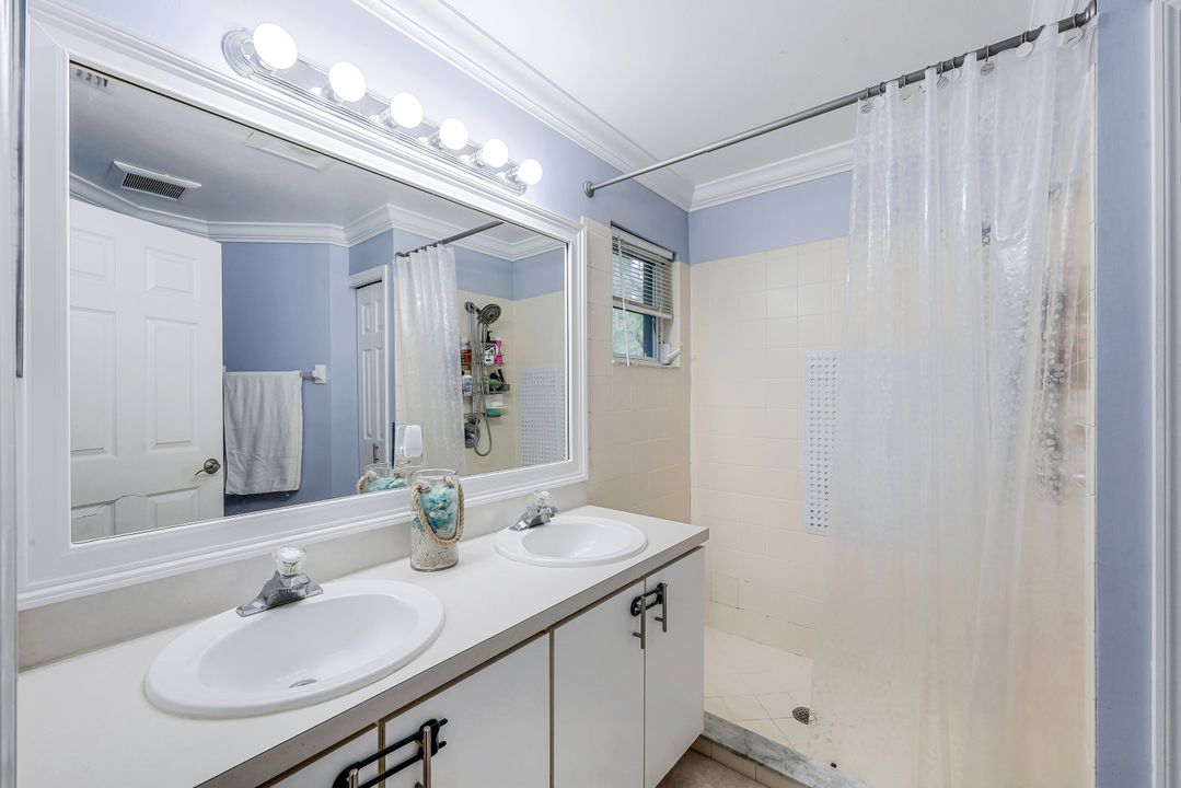 4295 14th St NE, Naples, FL 34120