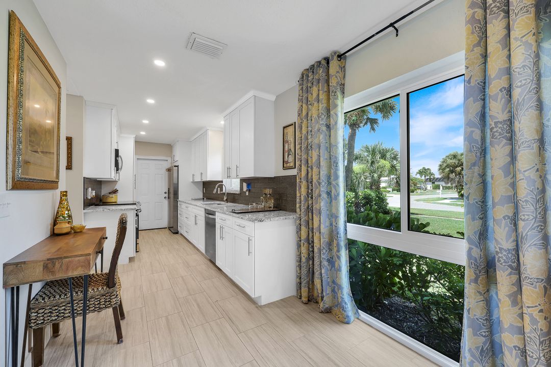130 Greenbrier St, Marco Island, FL 34145