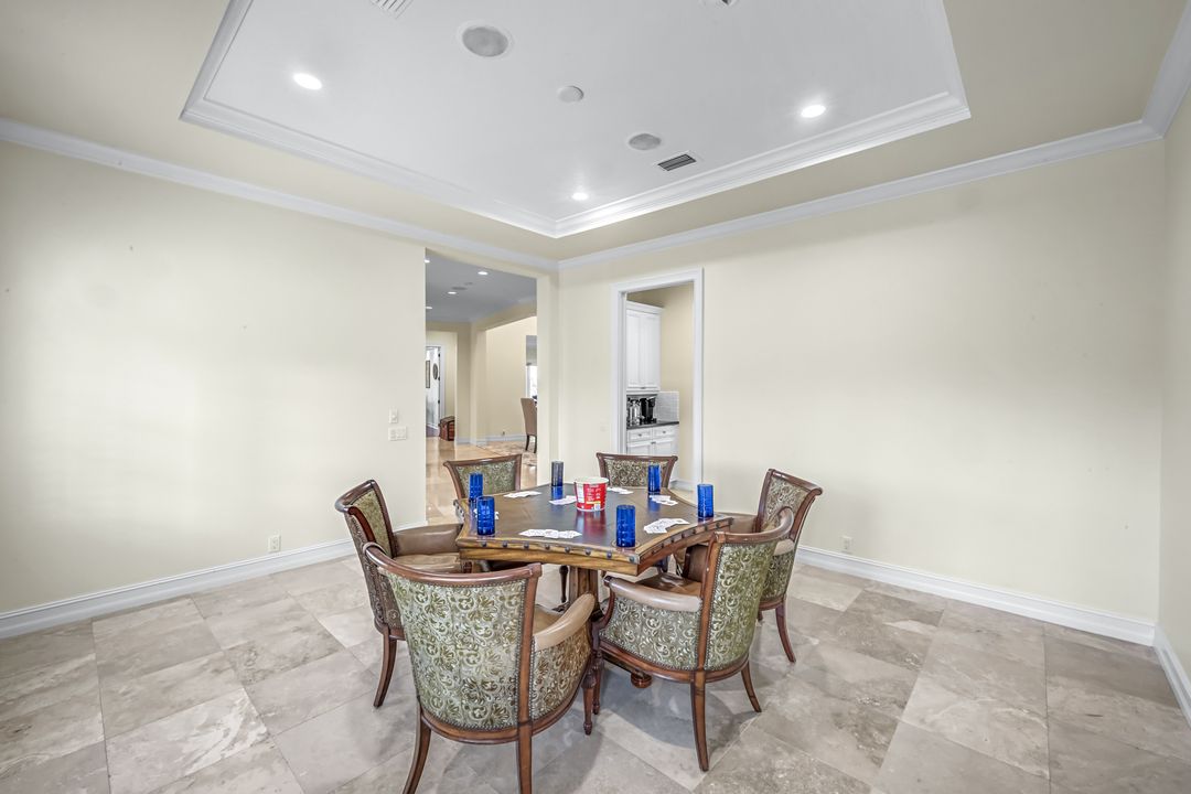 175 Topanga Dr, Bonita Springs, FL 34134