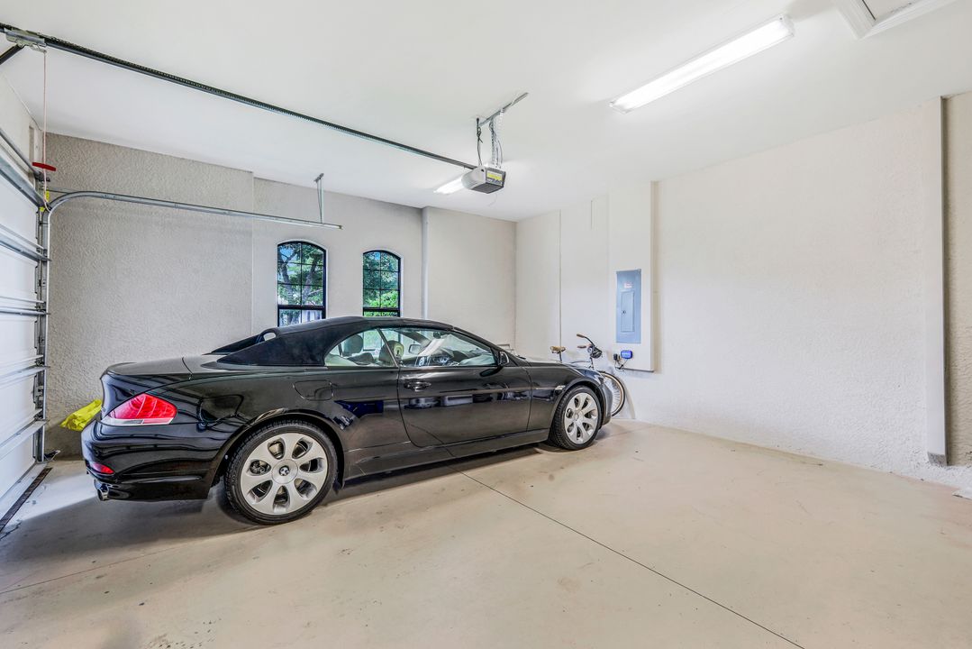 10263 Porto Romano Drive, Miromar Lakes, FL 33913